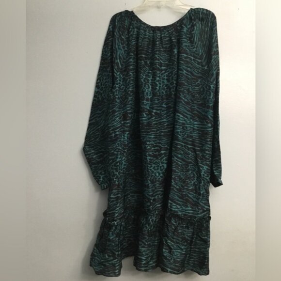 JOHNNY WAS dress - Picture 16 of 16